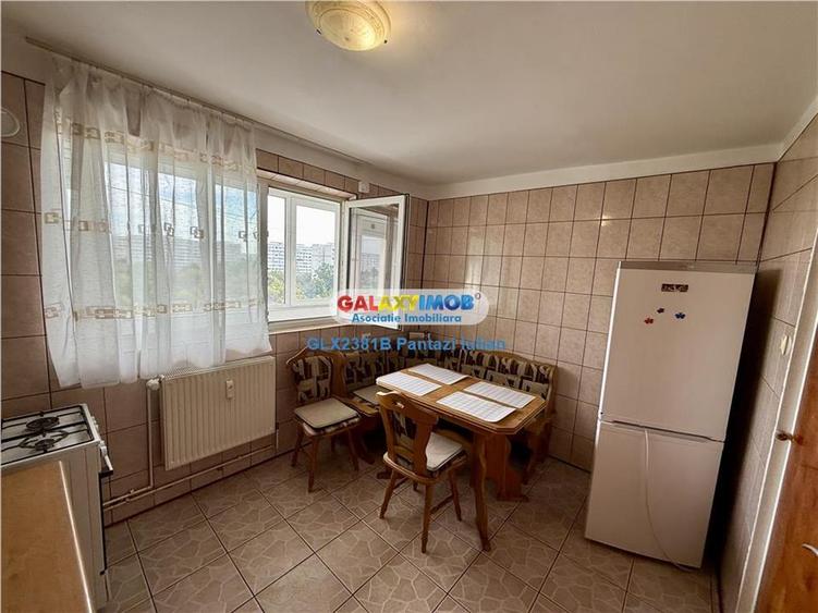 Apartament cu 2 camere semidecomandat, mobilat în Dristor