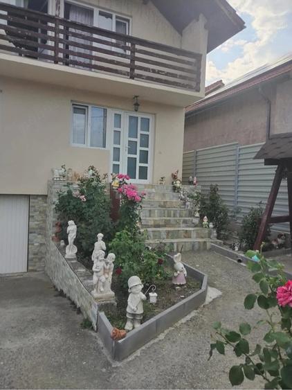 Casă cu Teren 567 Mp în Sălătrucel