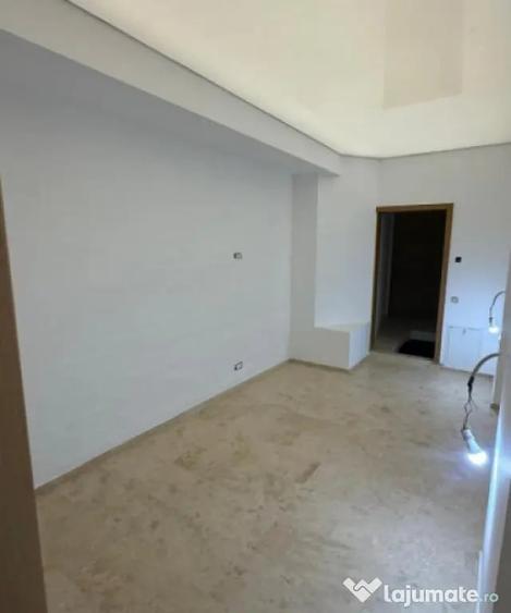 Apartament cu 2 camere nedecomandat în Ultracentral
