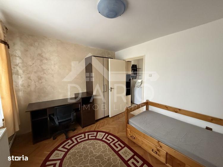 Apartament cu 2 camere decomandat în Cornișa
