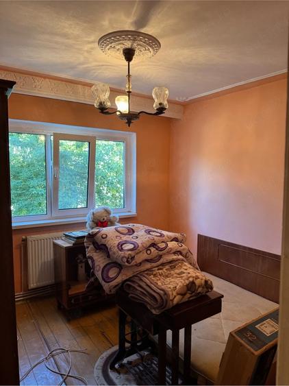Apartament cu 2 camere decomandat în Exterior Vest