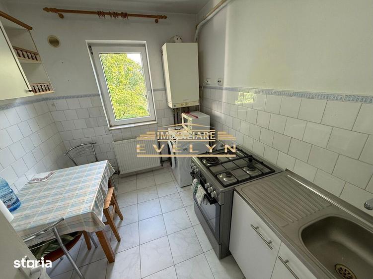 Apartament cu 2 camere semidecomandat în Ultracentral