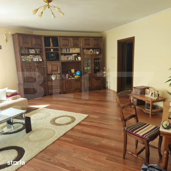 Spațiu comercial, de 458 mp, în Sud