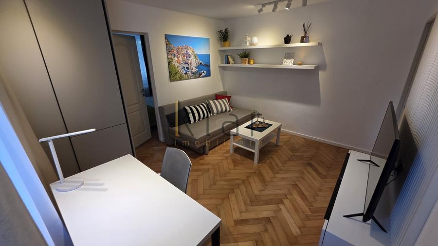 Apartament cu 2 camere semidecomandat, mobilat în Andrei Mureșanu