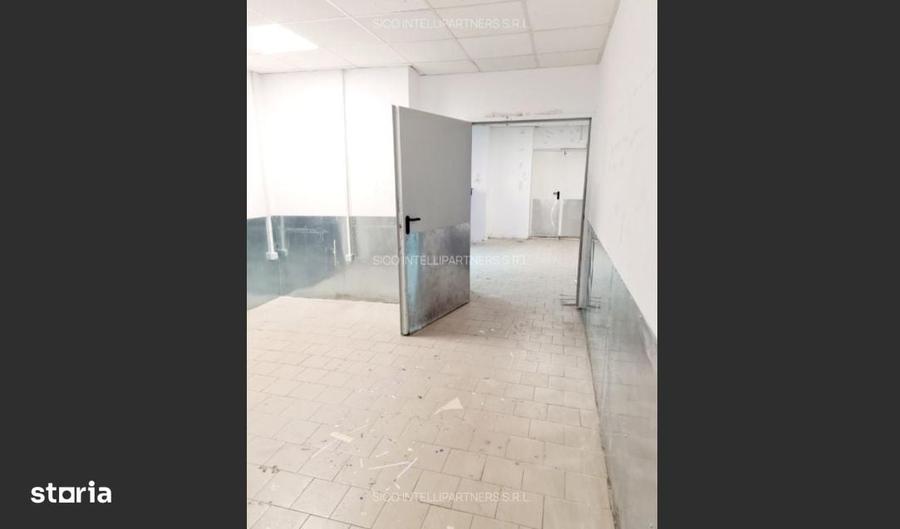 Spațiu comercial, de 200 mp, în Central