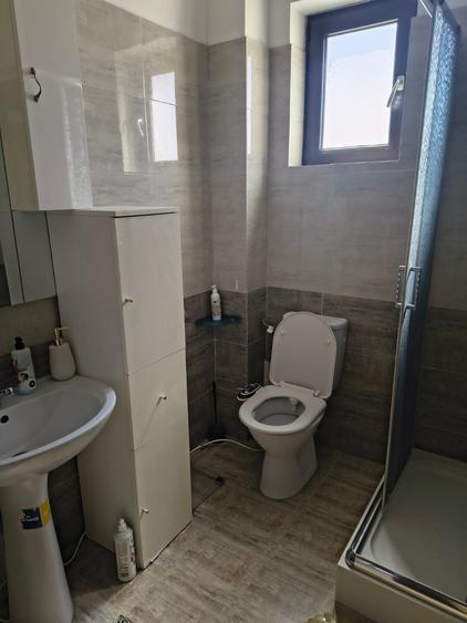 Garsonieră decomandată în Bariera Vâlcii