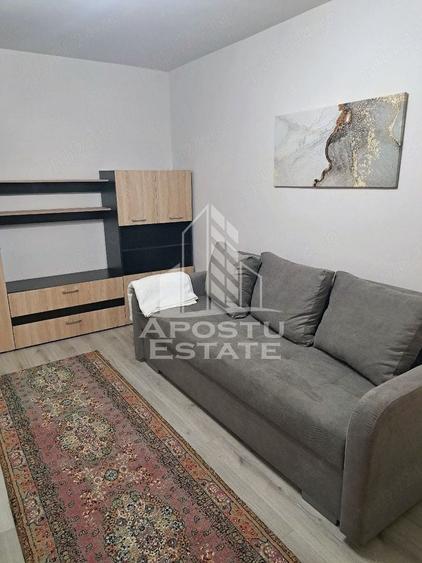 Garsonieră decomandată în Lipovei