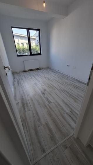 Apartament cu 3 camere decomandat în Kamsas