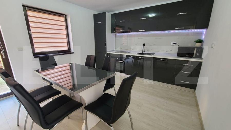 Casă individuală cu 6 camere cu Canalizare în Exterior Sud