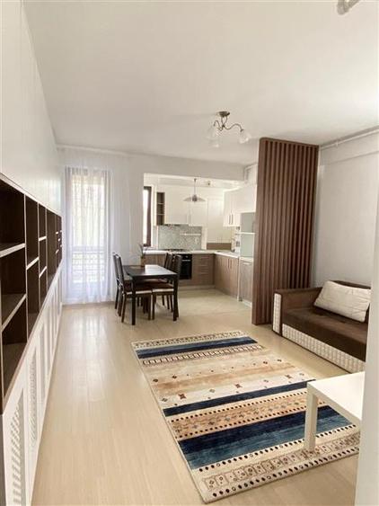 Apartament cu 2 camere semidecomandat, mobilat în Dămăroaia