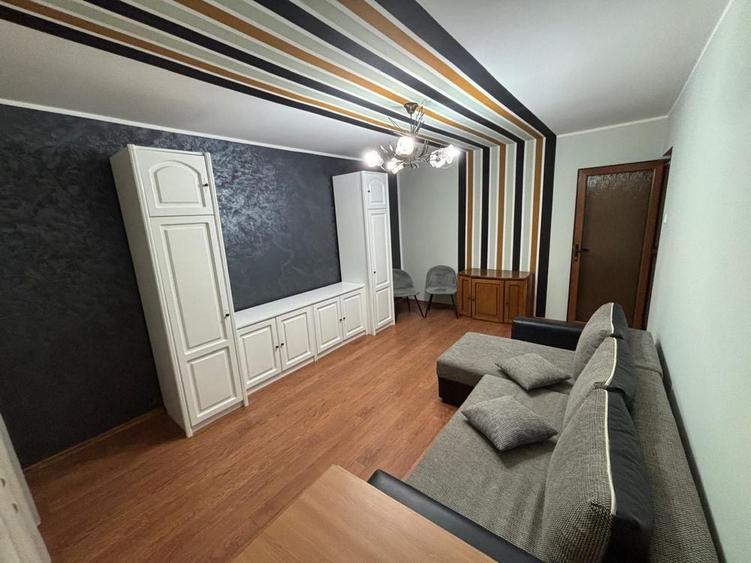 Apartament cu 2 camere în Micro 39