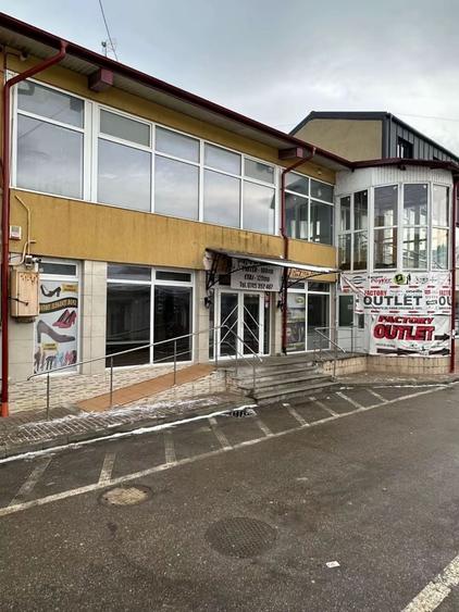 Spațiu comercial, de 100 mp, în Central