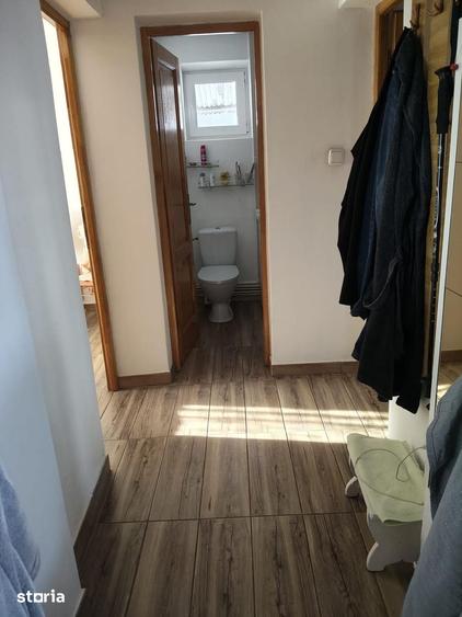 Casă cu 3 camere cu Teren 1200 Mp în Leordeni