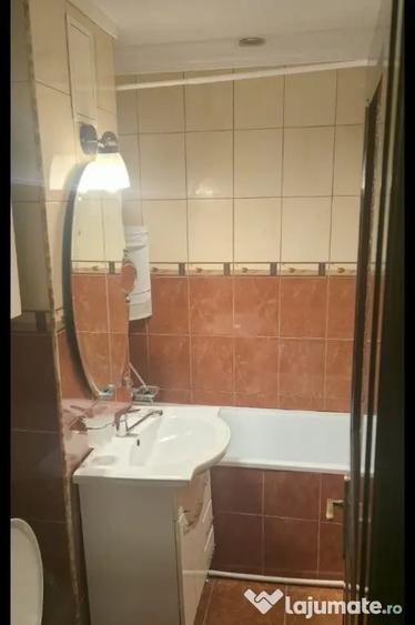 Apartament cu 2 camere decomandat în Burdujeni