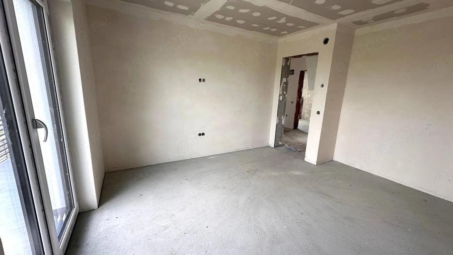 Casă cu 5 camere cu Teren 440 Mp în Șura Mică