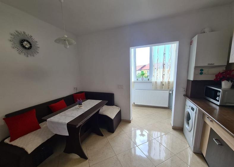 Apartament cu 2 camere, mobilat în Calea Dumbrăvii