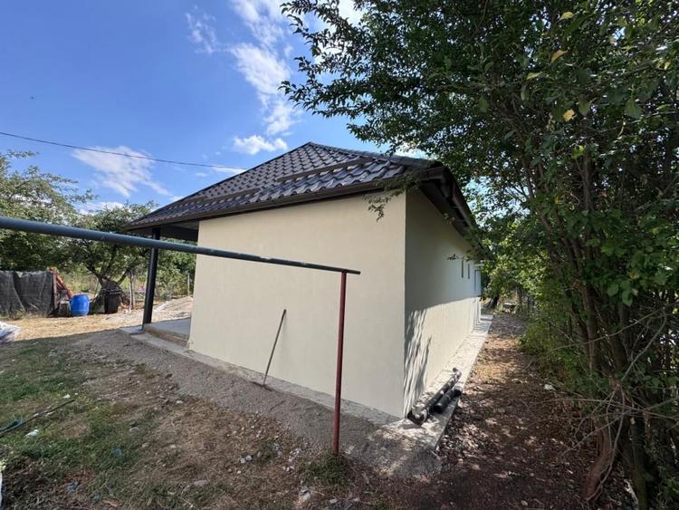 Casă individuală cu 2 camere cu Canalizare în Someșeni