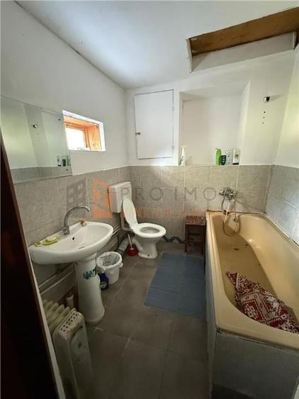 Casă individuală cu 3 camere cu Teren 1035 Mp în Zorești
