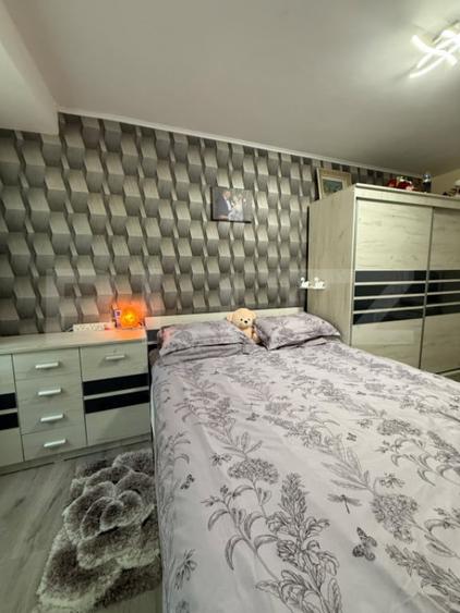 Apartament cu 2 camere decomandat în Micro 13