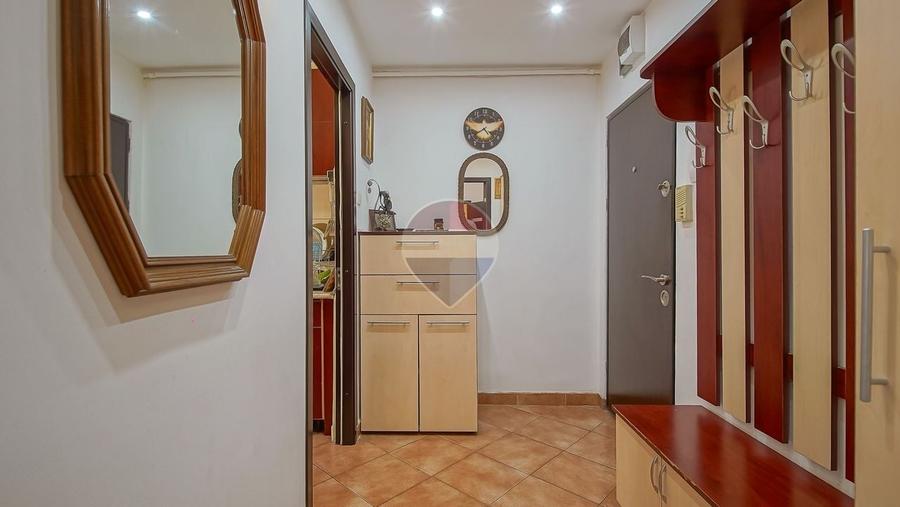 Apartament cu 2 camere semidecomandat, mobilat în Astra