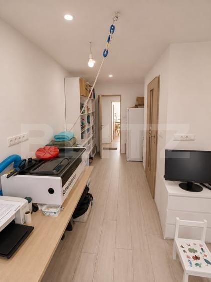 Casă individuală cu 8 camere cu Canalizare în Reghin