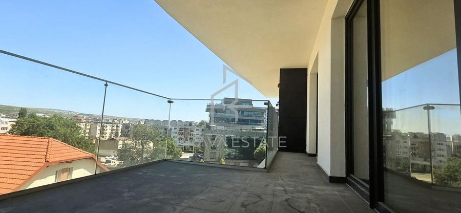 Apartament cu 2 camere semidecomandat în Mărăști