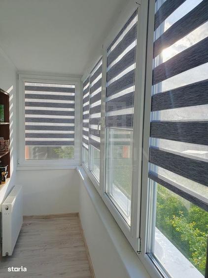 Apartament cu 4 camere decomandat în Noua