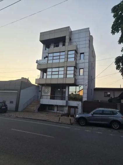 Spațiu comercial, în Central