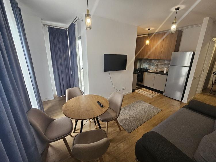 Apartament cu 2 camere decomandat, mobilat în Bucureștii Noi