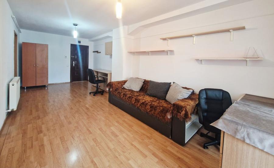Apartament cu 2 camere semidecomandat în Iris