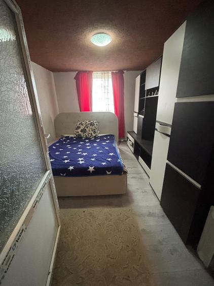 Casă cu 3 camere în Felnac