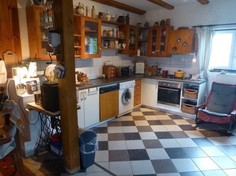 Casă cu Teren 2850 Mp în Brebu