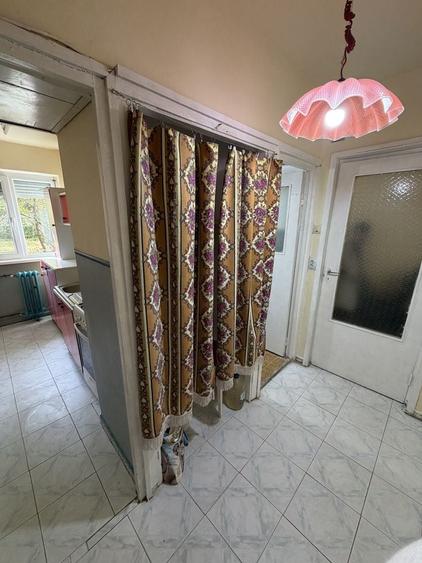 Apartament cu 2 camere decomandat în Exterior Vest