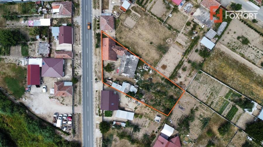 Casă individuală cu 6 camere cu Teren 1200 Mp în Gătaia