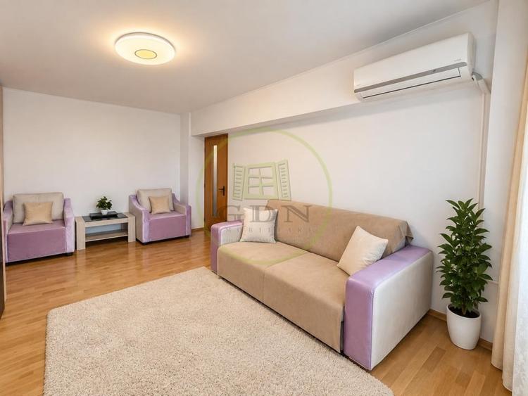 Apartament cu 2 camere semidecomandat, mobilat în Rahova