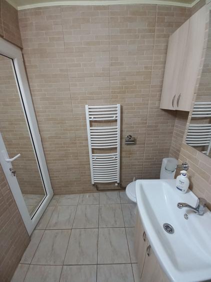Apartament cu 2 camere decomandat în Bejan