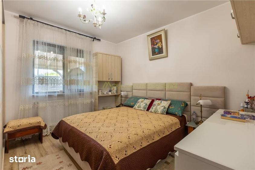 Casă cu 5 camere cu Teren 300 Mp în Central