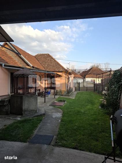 Casă cu 3 camere cu Teren 2121 Mp în Vadu Crișului