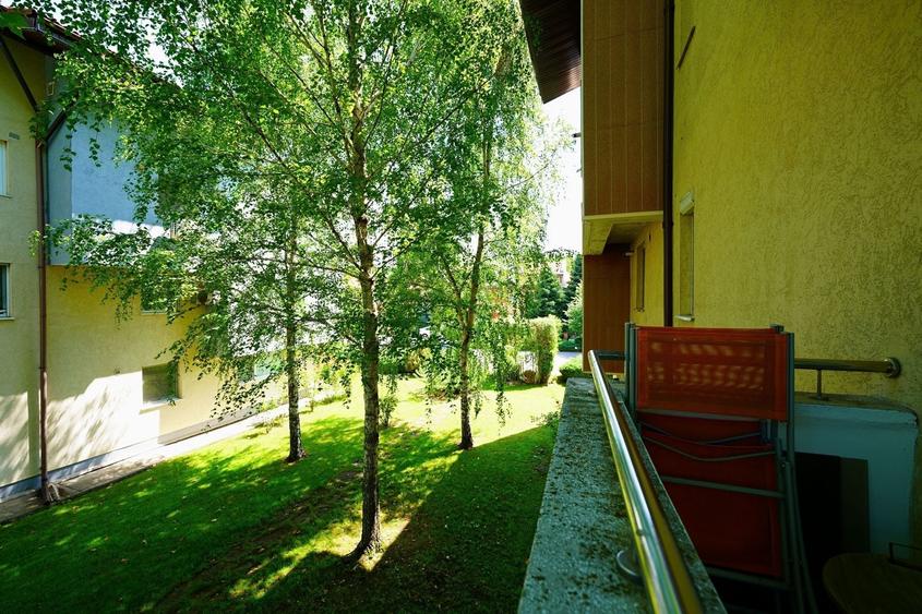 Apartament cu 3 camere, mobilat în Băneasa