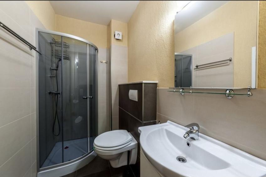 Garsonieră decomandată în Trivale
