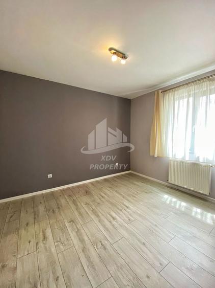 Apartament cu 4 camere decomandat, mobilat în Șelimbăr