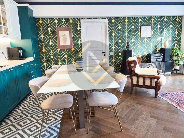 Apartament cu 3 camere decomandat, mobilat în Dacia