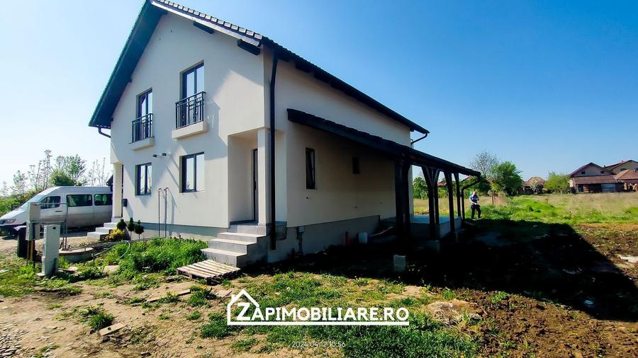 Duplex cu 4 camere cu Canalizare în Sâncraiu de Mureș