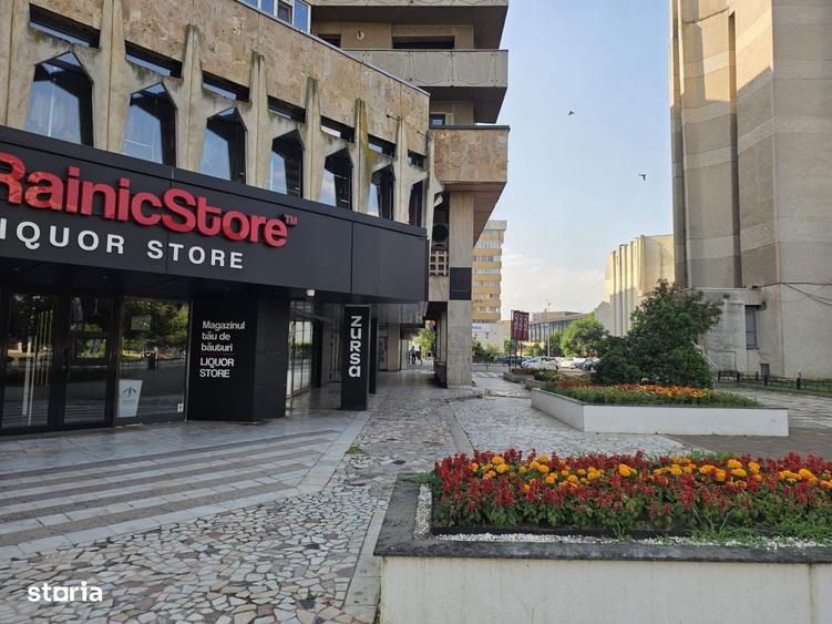 Spațiu comercial, de 180 mp, în Central