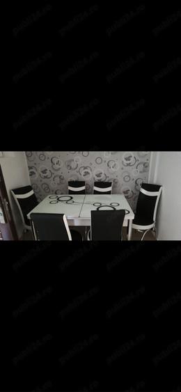 Apartament cu 3 camere decomandat în Glina