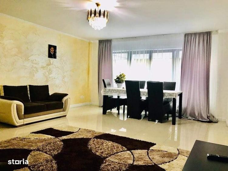 Apartament De Vanzare cu 3 Camere+ curte zona Bucuresti-noi sec.1 - 13