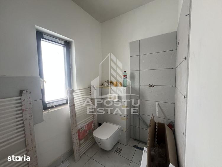Casă cu 4 camere cu Teren 350 Mp în Moșnița Nouă