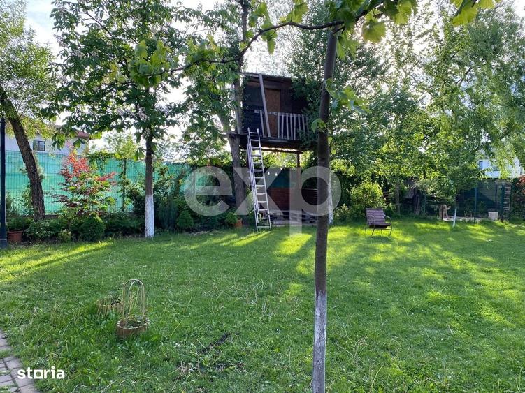 Casă cu 4 camere în Mogoșoaia