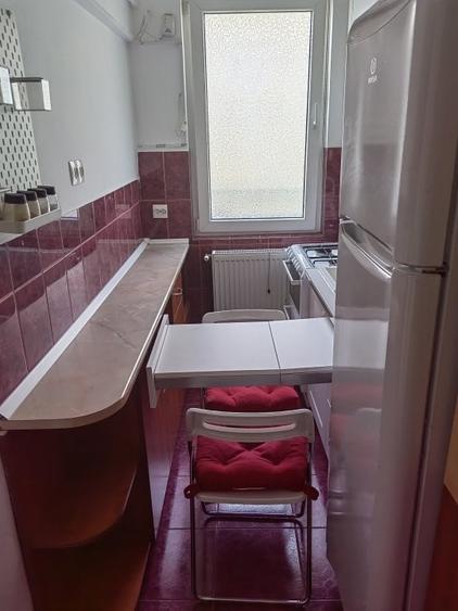 Proprietar închiriez garsonieră Hala Traian Sector 2 - 5