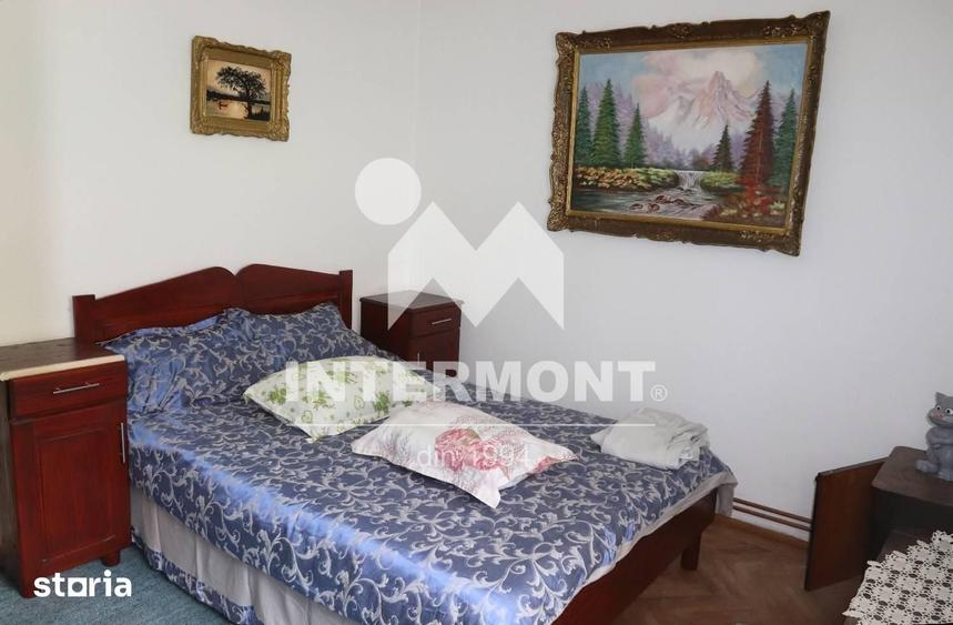 Apartament cu 3 camere decomandat în Malul Spitalului